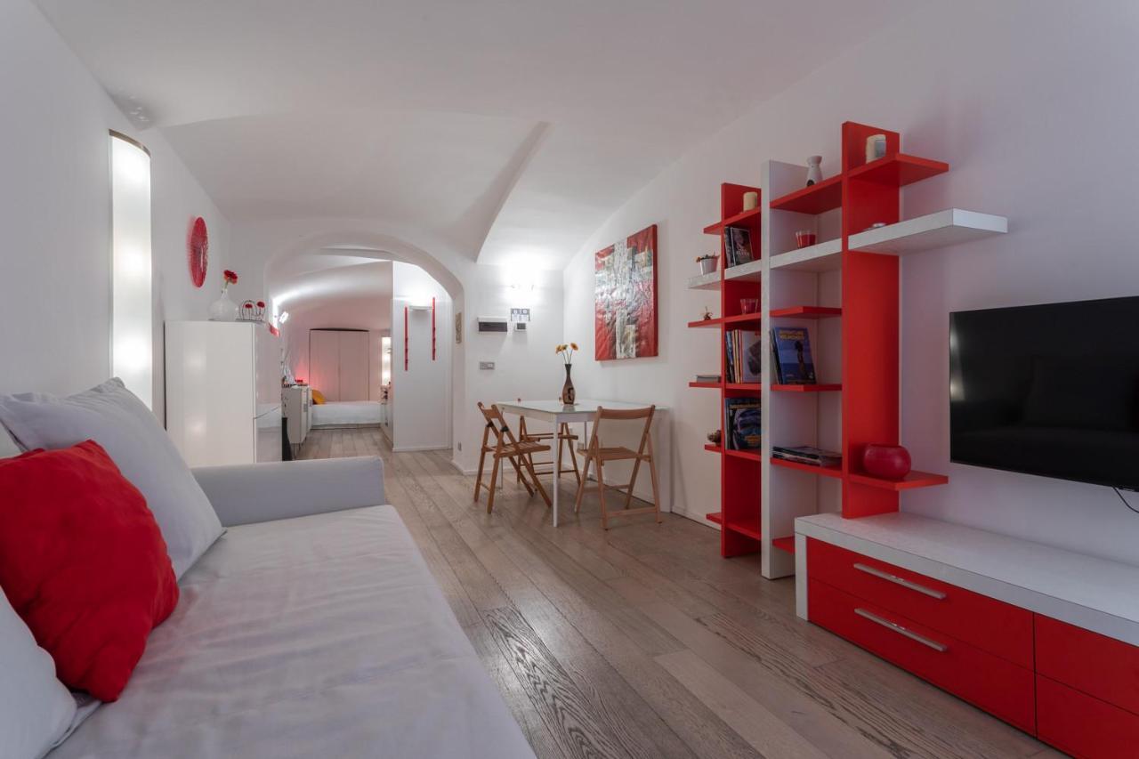 Red Studio Near Porta Nuova By Wonderful Italy Turin Exterior foto