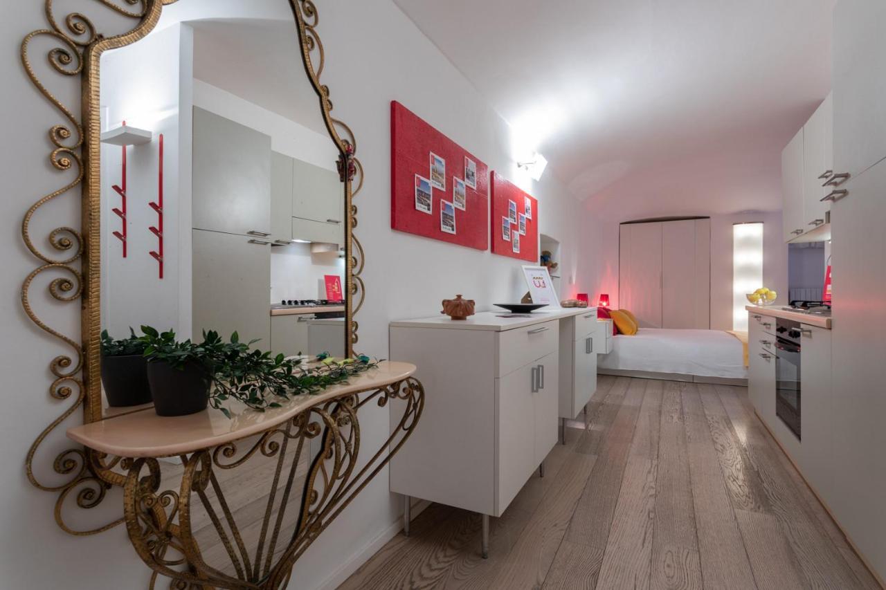 Red Studio Near Porta Nuova By Wonderful Italy Turin Exterior foto