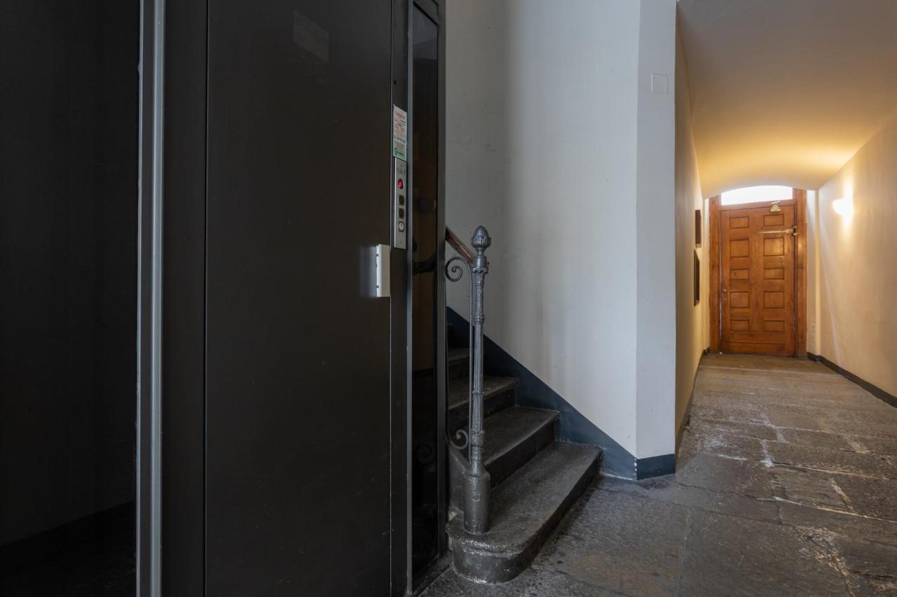 Red Studio Near Porta Nuova By Wonderful Italy Turin Exterior foto